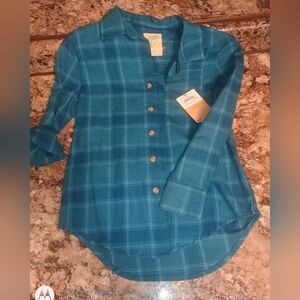 Thereabouts unisex plaid teal button up shirt size small 7/8. Brand new with tag